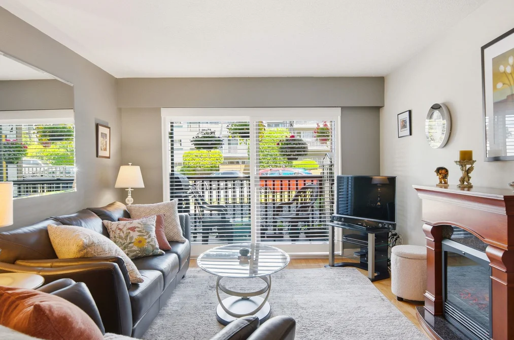 101 123 E 19TH STREET, North Vancouver BC V7L 2Y9, North Vancouver BC — Residential for Sale - Photo 2