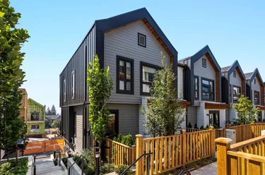 1292 Rosenburg Way Unit 101, Coquitlam, BC - MLS: R3174844