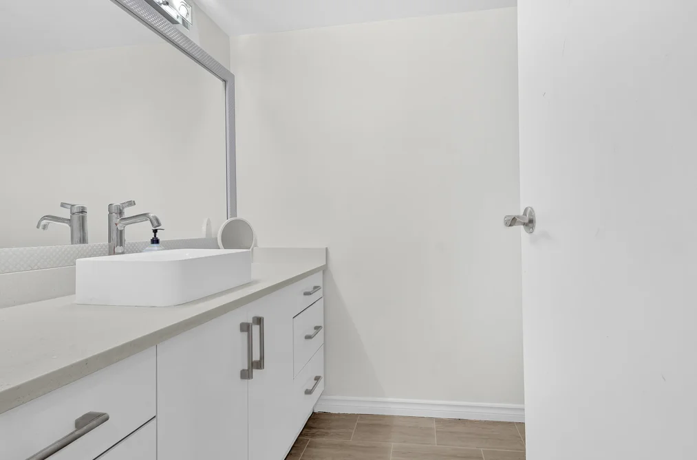 101 13291 70B AVENUE, Surrey BC V3W 7Z2, Surrey BC — Residential for Sale - Photo 7