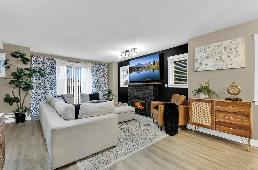 Townhouse for sale at 101 13368 72 Avenue Surrey British Columbia - MLS: R3125954