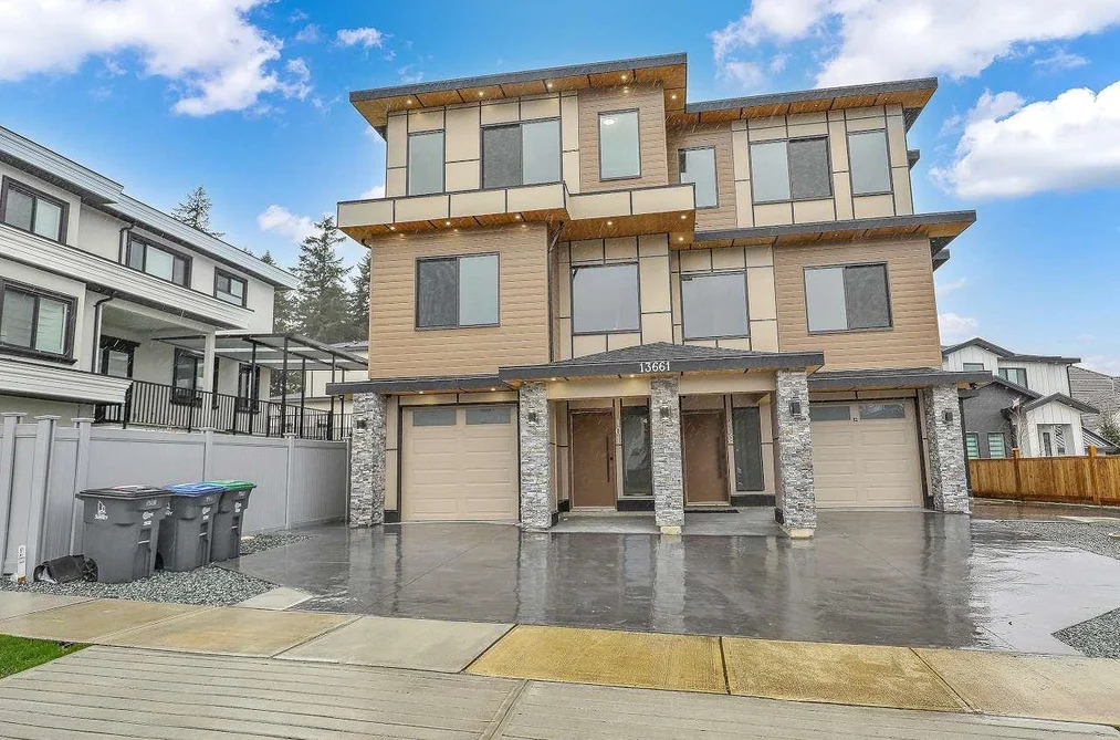 Half Duplex for sale at 101 13661 59 Avenue Surrey British Columbia - MLS: R3098344