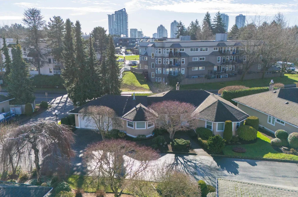 Townhouse for sale at 101 15121 19 Avenue Surrey British Columbia - MLS: R3088767