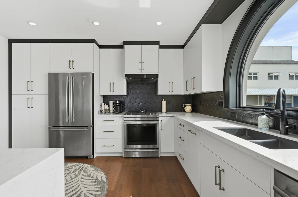 101 15219 ROYAL AVENUE, White Rock BC V4B 1M4, White Rock BC — Residential for Sale — Photo 10 of 40