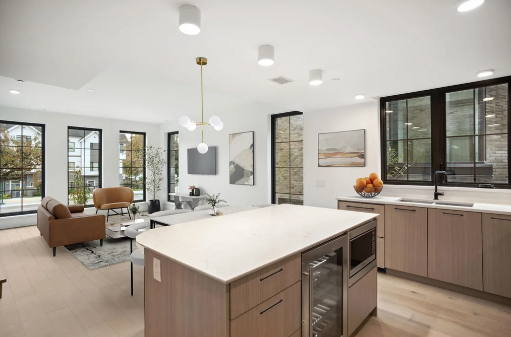 101 157 W KING EDWARD AVENUE, Vancouver BC V5Y 2H8, Vancouver BC — Residential for Sale - Photo 2