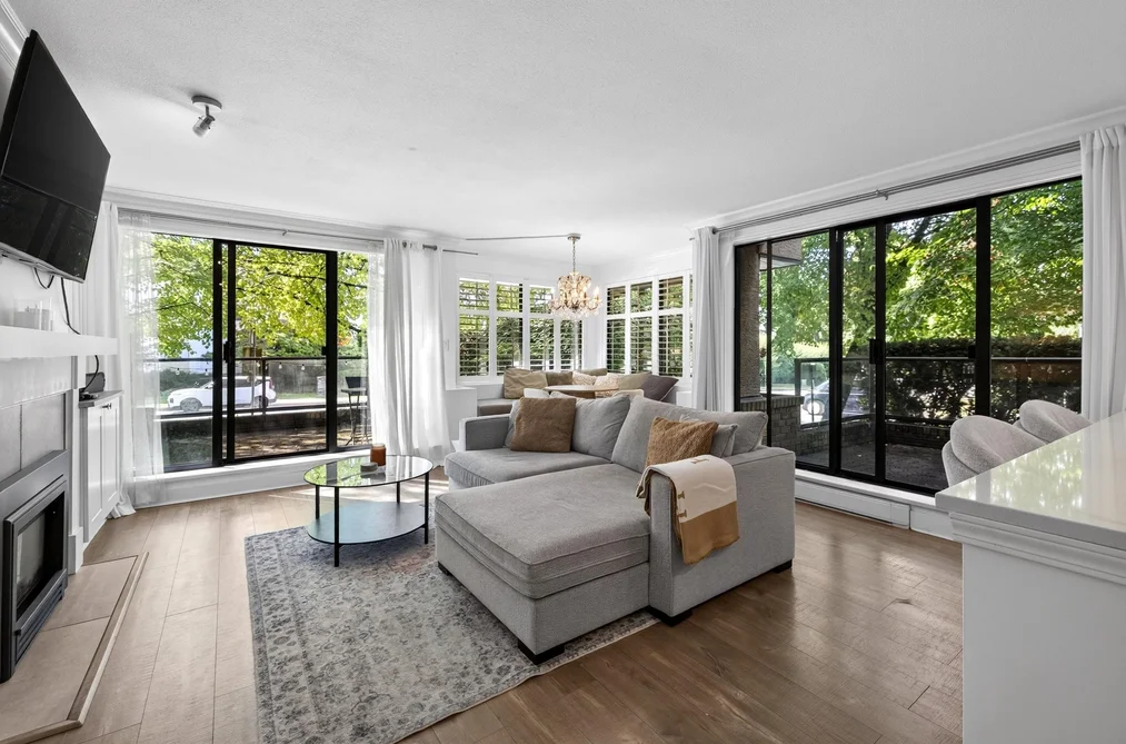 Condo for sale at 101 1702 Chesterfield Avenue North Vancouver British Columbia - MLS: R3163911