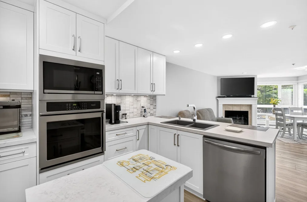 #101 20245 53 AVENUE, Langley BC V3A 3V2, Langley BC — Residential for Sale - Photo 3