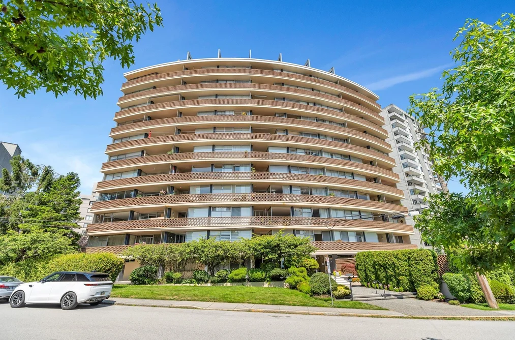 Condo for sale at 101 2135 Argyle Avenue West Vancouver British Columbia - MLS: R3150796
