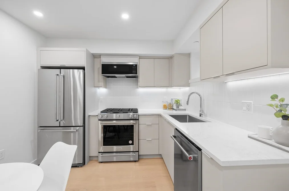 101 2135 E PENDER STREET, Vancouver BC V5L 1X3, Vancouver BC — Residential for Sale - Photo 7