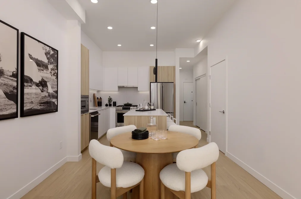101 2450 GARDEN DRIVE, Vancouver BC V5N 0K1, Vancouver BC — Residential for Sale — Photo 4 of 32