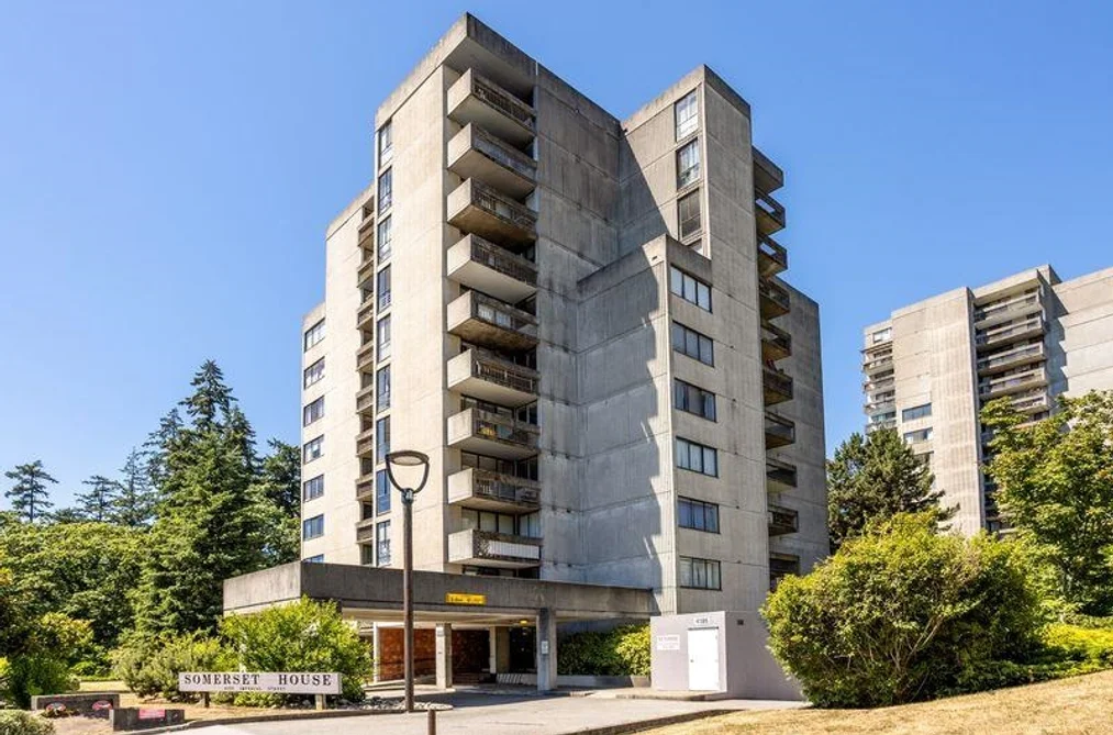 Condo for sale at 101 4105 Imperial Street Burnaby British Columbia - MLS: R3137771