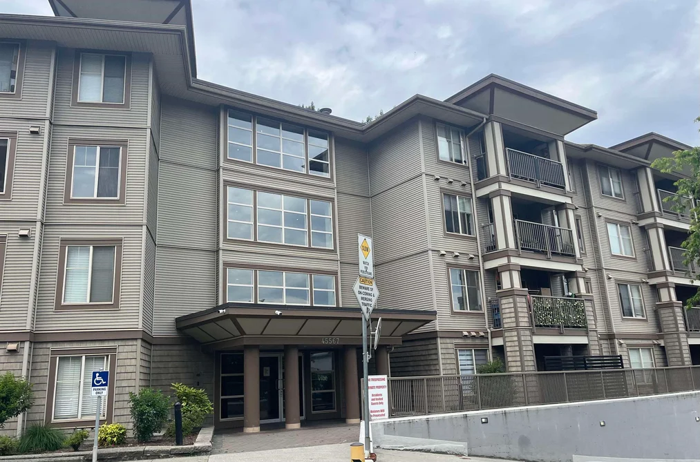 Condo for sale at 101 45567 Yale Road Chilliwack British Columbia - MLS: R3135516