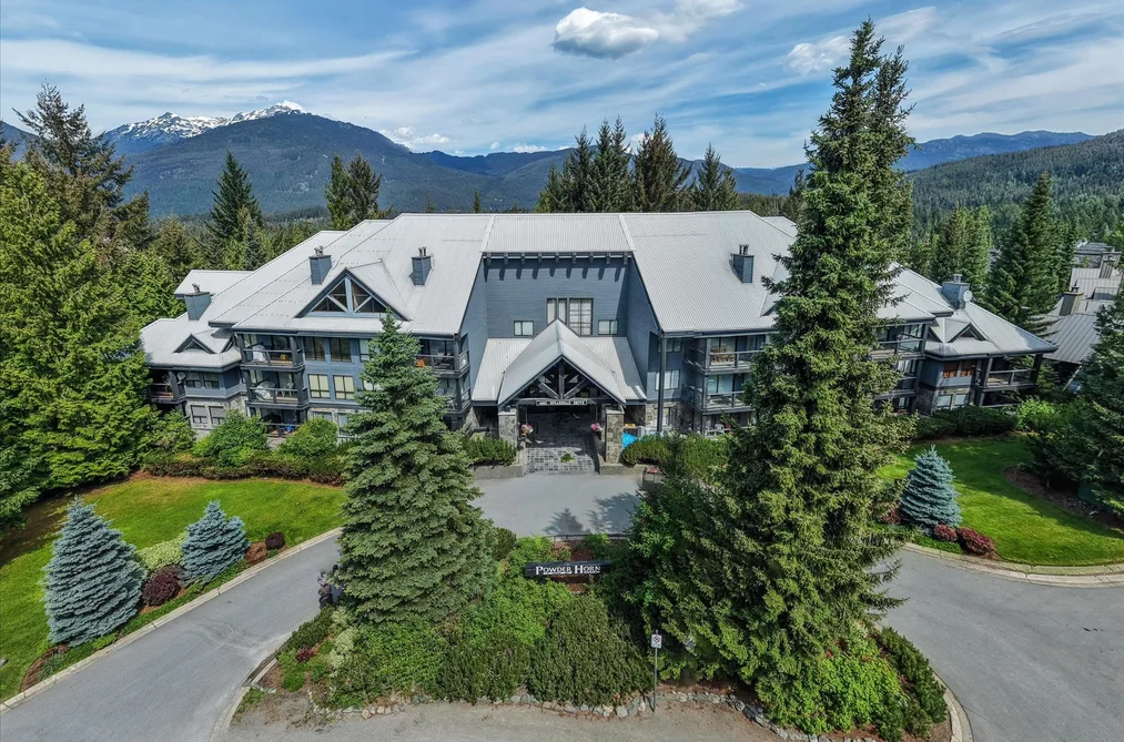 101 4821 SPEARHEAD DRIVE, Whistler BC V8E 1E8, Whistler BC — Residential for Sale - Photo 2