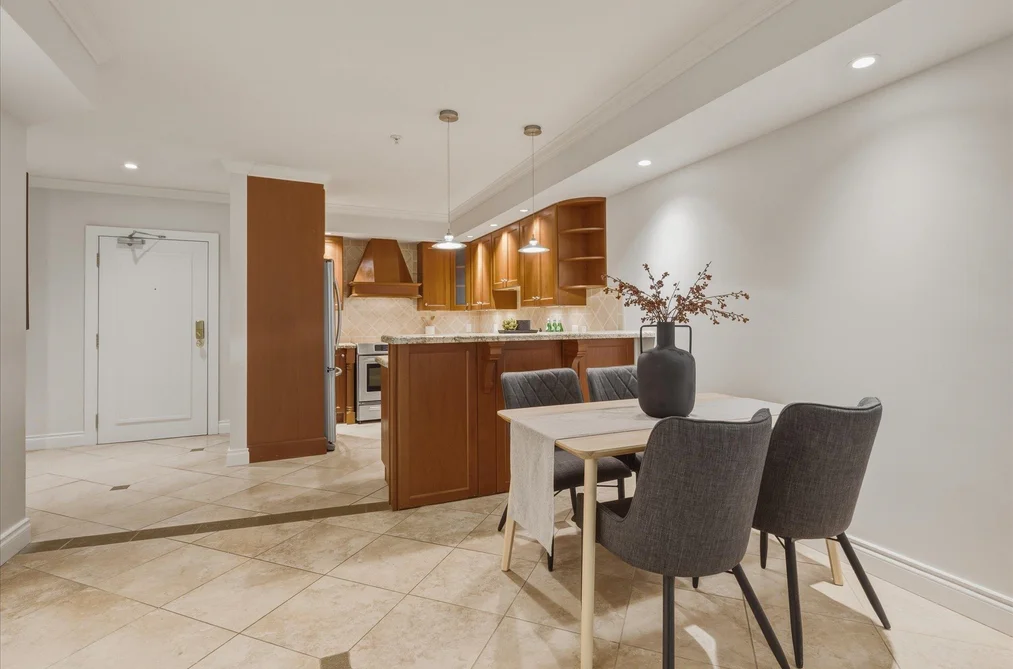 101 4821 SPEARHEAD DRIVE, Whistler BC V8E 1E8, Whistler BC — Residential for Sale — Photo 5 of 27