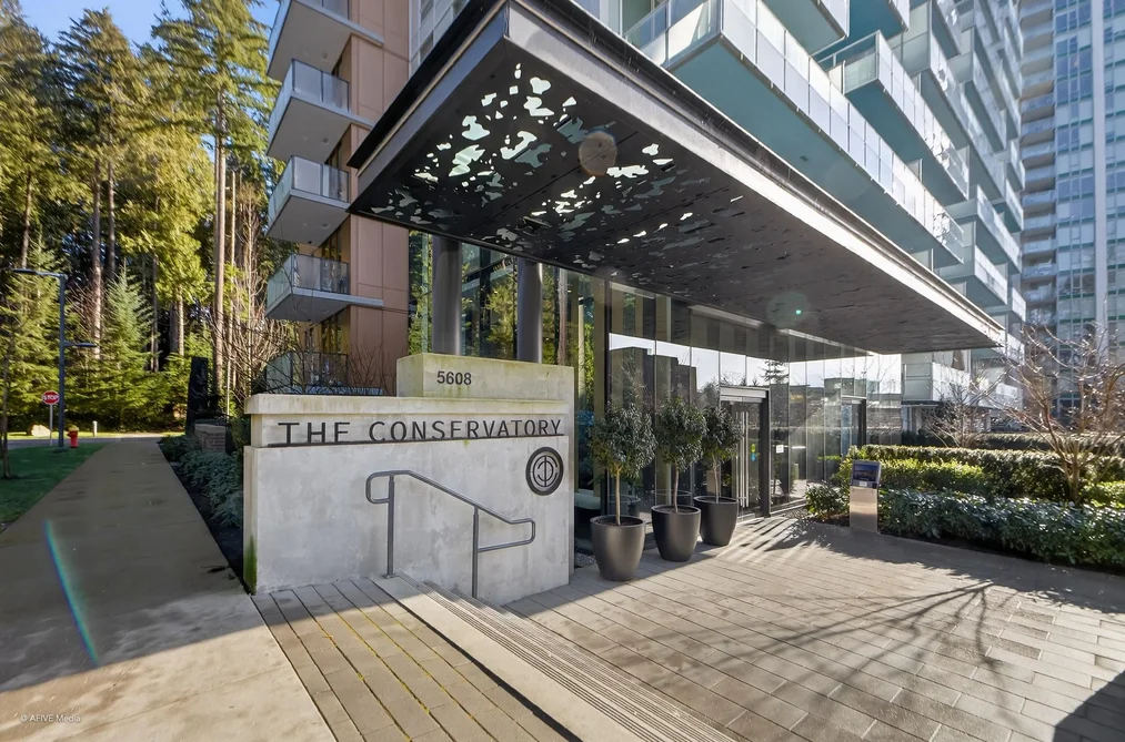 Condo for sale at 101 5608 Berton Avenue Vancouver British Columbia - MLS: R3099157