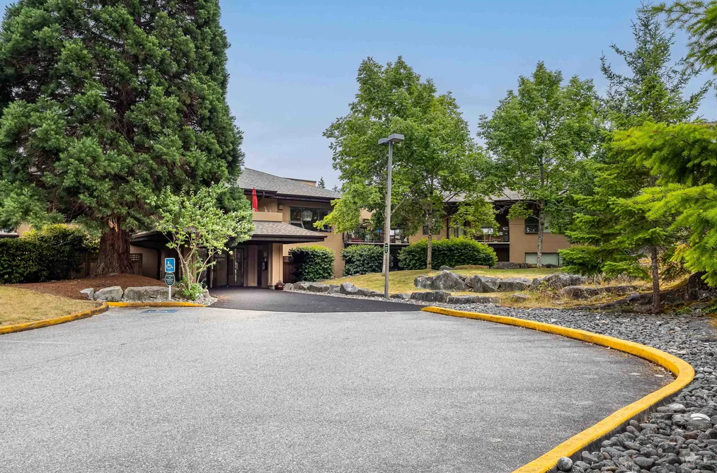 Condo for sale at 101 5855 Cowrie Street Sechelt British Columbia - MLS: R3140539