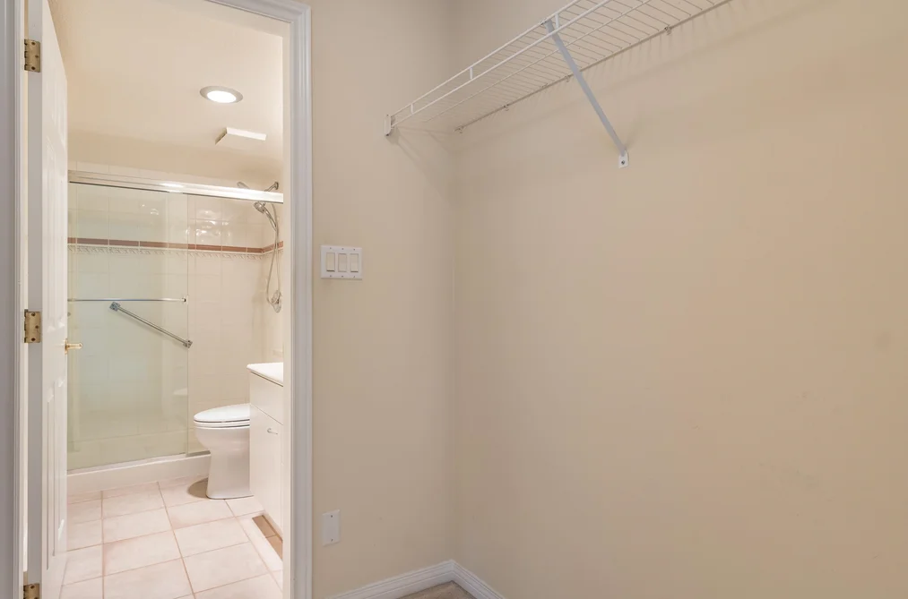 101 5855 COWRIE STREET, Sechelt BC V7Z 0K1, Sechelt BC — Residential for Sale — Photo 20 of 28