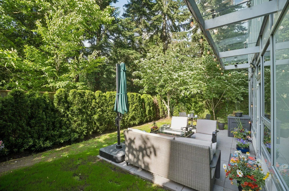 101 5883 BARKER AVENUE, Burnaby BC V5H 0G4, Burnaby BC — Residential for Sale - Photo 2