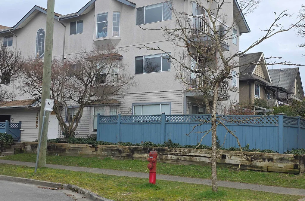 Condo for sale at 101 5980 Prince Edward Street Vancouver British Columbia - MLS: R3106147