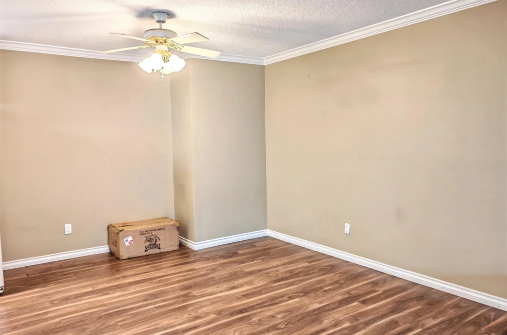 101 6420 BUSWELL STREET, Richmond BC V6Y 2E9, Richmond BC — Residential for Sale — Photo 5 of 19