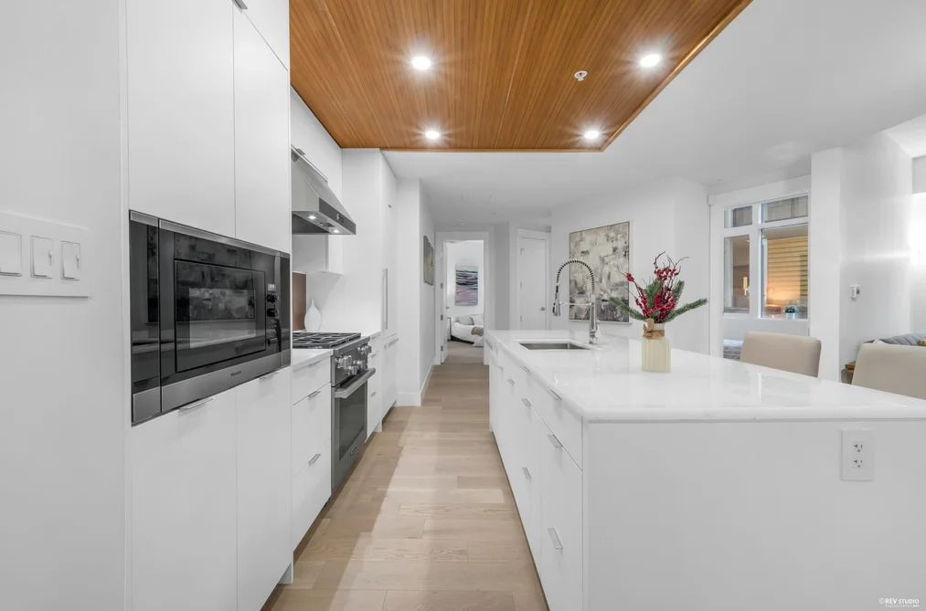 101 6699 NELSON AVENUE, West Vancouver BC V7W 2B2, West Vancouver BC — Residential for Sale — Photo 10 of 39