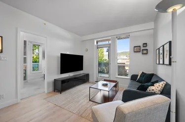 700 Clarke Rd Unit 101, Coquitlam, BC - MLS: R3127822