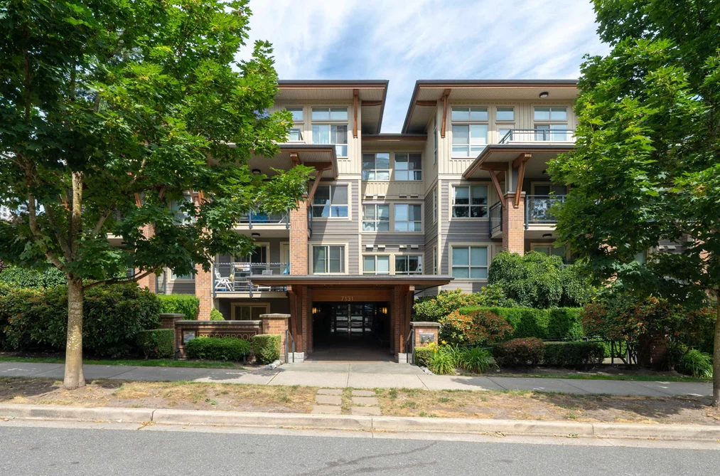 Condo for sale at 101 7131 Stride Avenue Burnaby British Columbia - MLS: R3140770