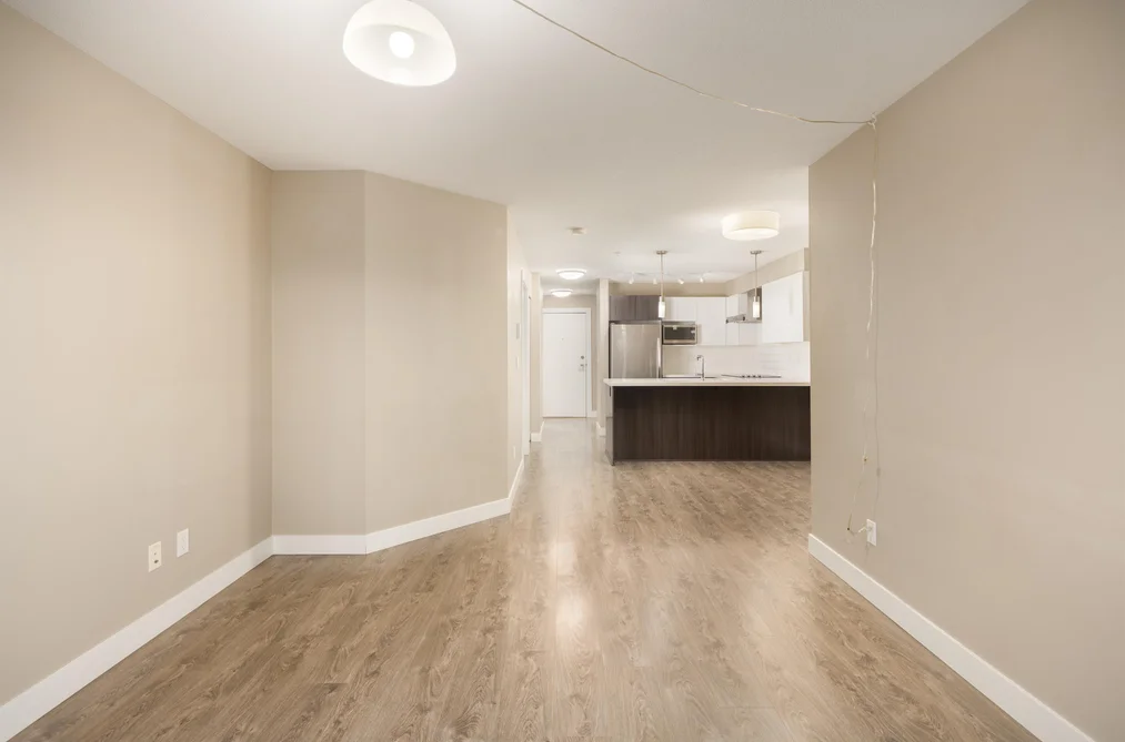 101 7131 STRIDE AVENUE, Burnaby BC V3N 0E3, Burnaby BC — Residential for Sale — Photo 5 of 34