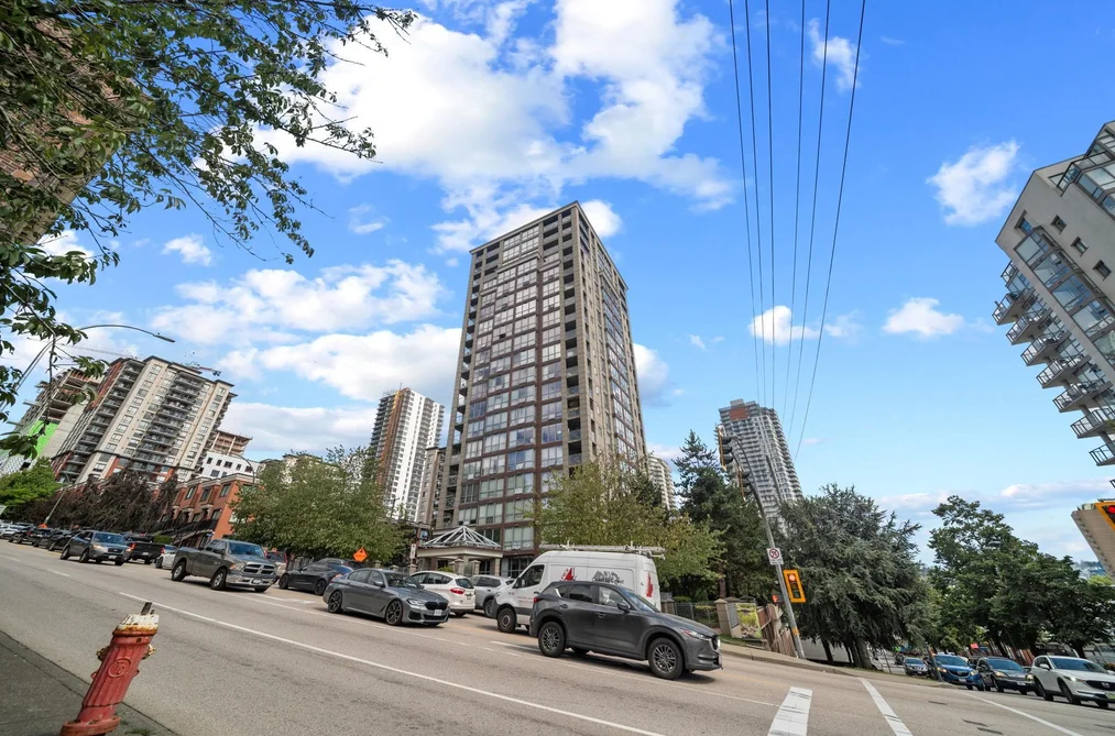 Condo for sale at 101 850 Royal Avenue New Westminster British Columbia - MLS: R3152253