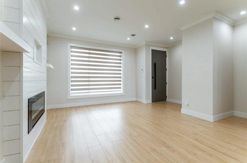 101 954 EDGAR AVENUE, Coquitlam BC V3K 2J9, Coquitlam BC — Residential for Sale - Photo 2