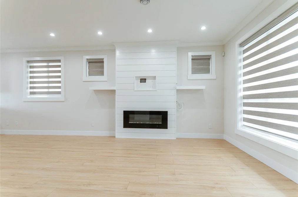 101 954 EDGAR AVENUE, Coquitlam BC V3K 2J9, Coquitlam BC — Residential for Sale - Photo 4