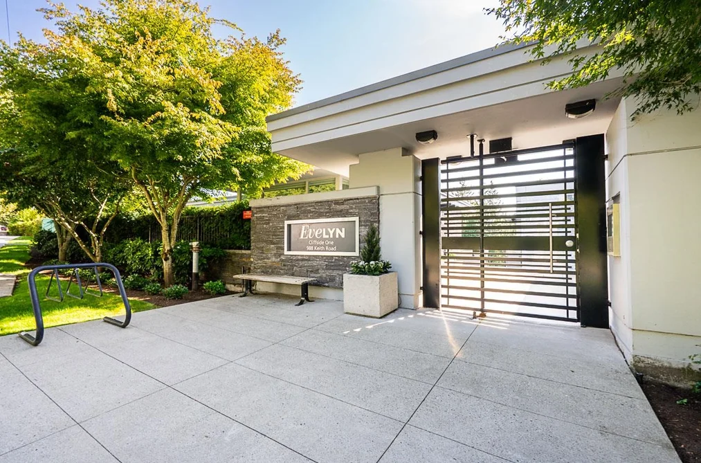 Condo for sale at 101 988 Keith Road West Vancouver British Columbia - MLS: R3103166