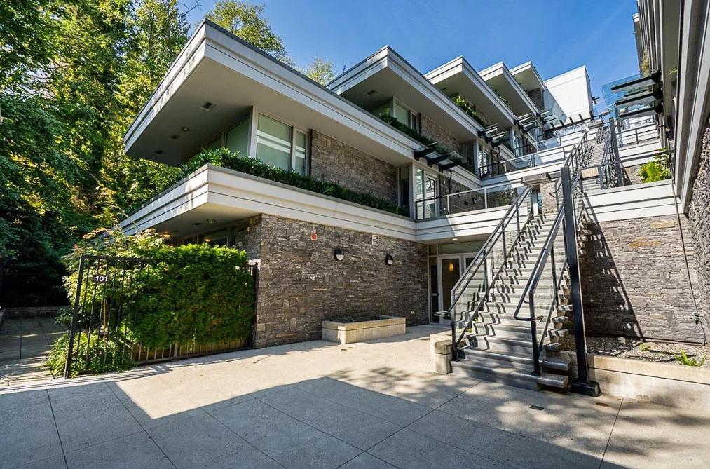 101 988 KEITH ROAD, West Vancouver BC V7T 1M3, West Vancouver BC — Residential for Sale - Photo 5