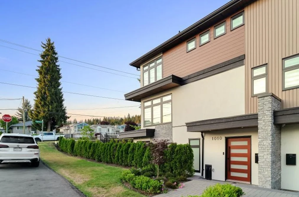 1010 AUGUSTA AVENUE, Burnaby BC V5A 2V4, Burnaby BC — Residential for Sale - Photo 2