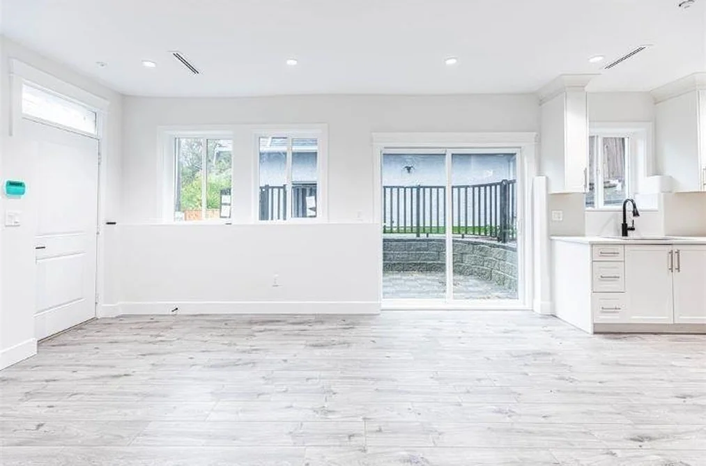 1010 E 24TH AVENUE, Vancouver BC V5V 2B1, Vancouver BC — Residential for Sale - Photo 4