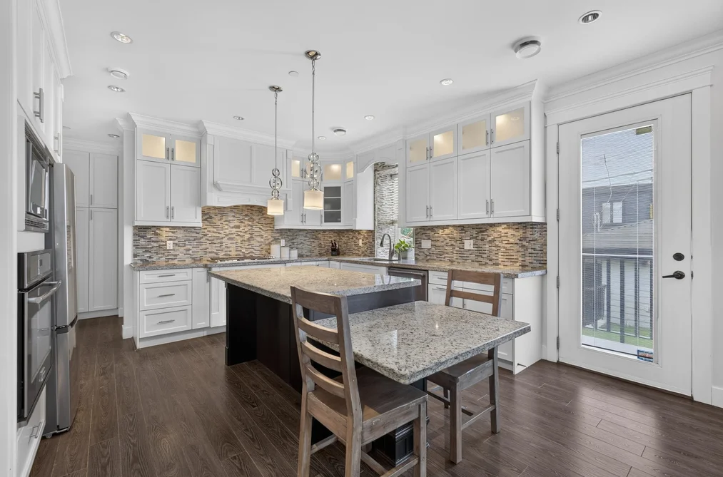 1010 E 55TH AVENUE, Vancouver BC V5X 1N9, Vancouver BC — Residential for Sale — Photo 10 of 39