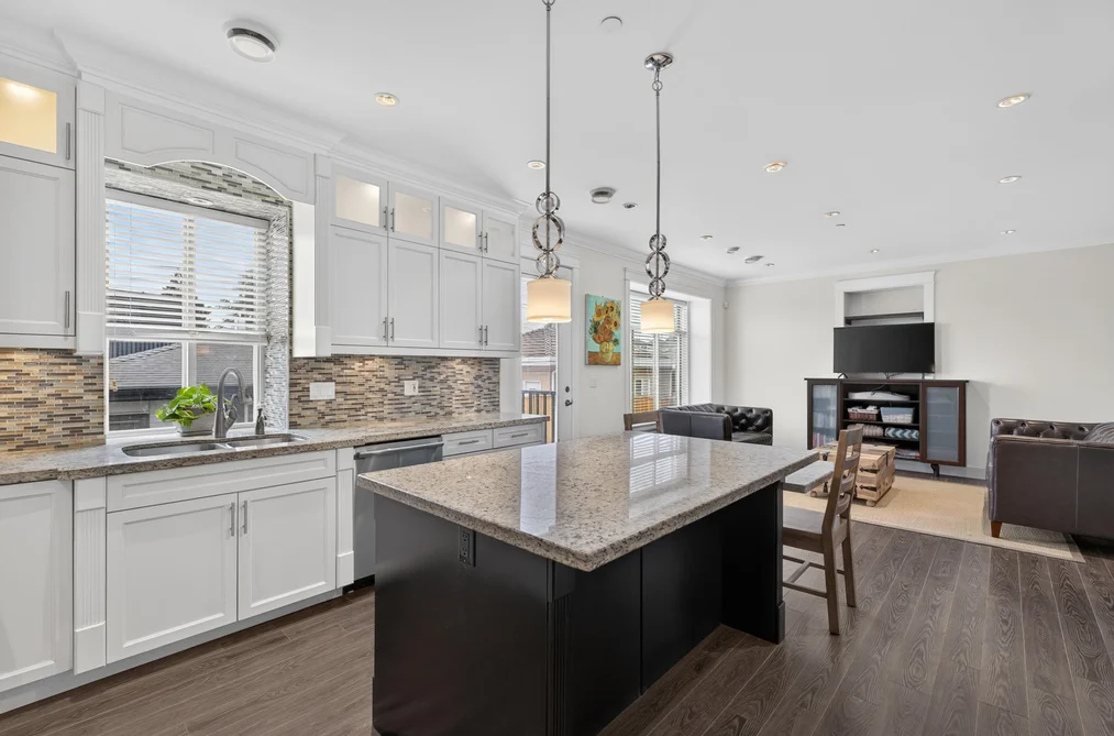 1010 E 55TH AVENUE, Vancouver BC V5X 1N9, Vancouver BC — Residential for Sale — Photo 13 of 39