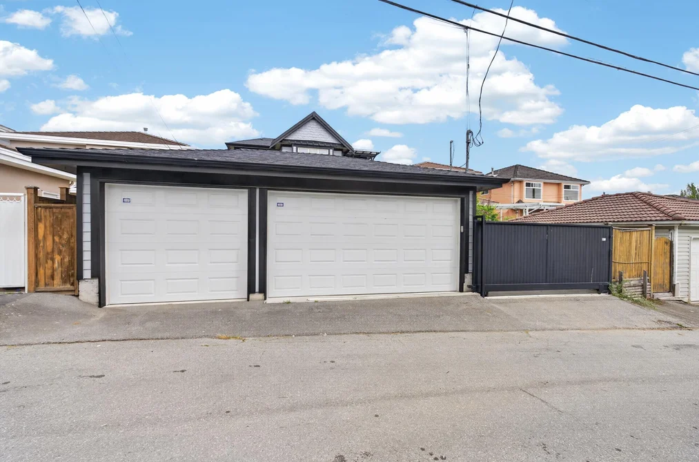 1010 E 55TH AVENUE, Vancouver BC V5X 1N9, Vancouver BC — Residential for Sale — Photo 38 of 39