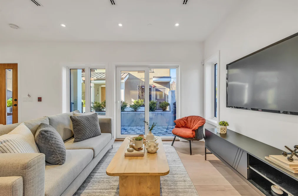 1010 W 52ND AVENUE, Vancouver BC V6P 1H5, Vancouver BC — Residential for Sale - Photo 3