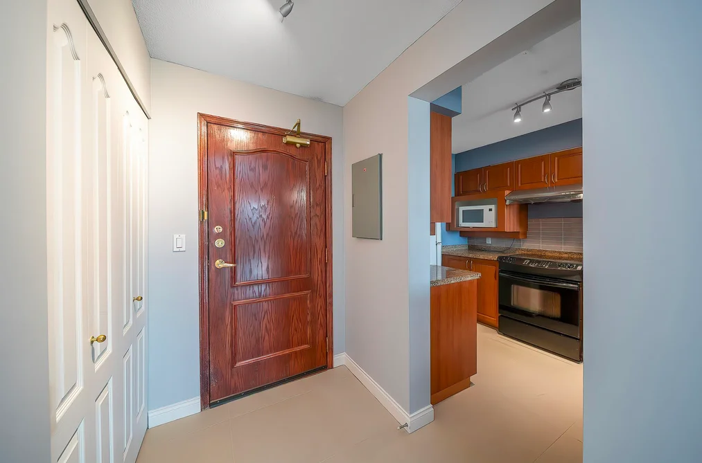 1011 7380 ELMBRIDGE WAY, Richmond BC V6X 4A1, Richmond BC — Residential for Sale - Photo 3