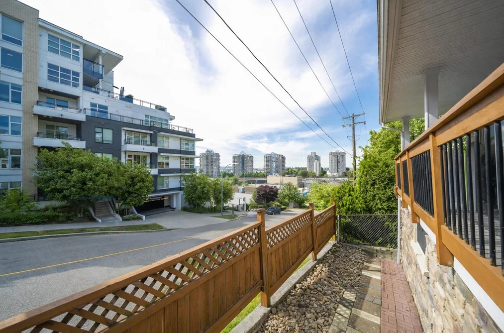 1011 AUCKLAND STREET, New Westminster BC V3M 1K9, New Westminster BC — Residential for Sale - Photo 3