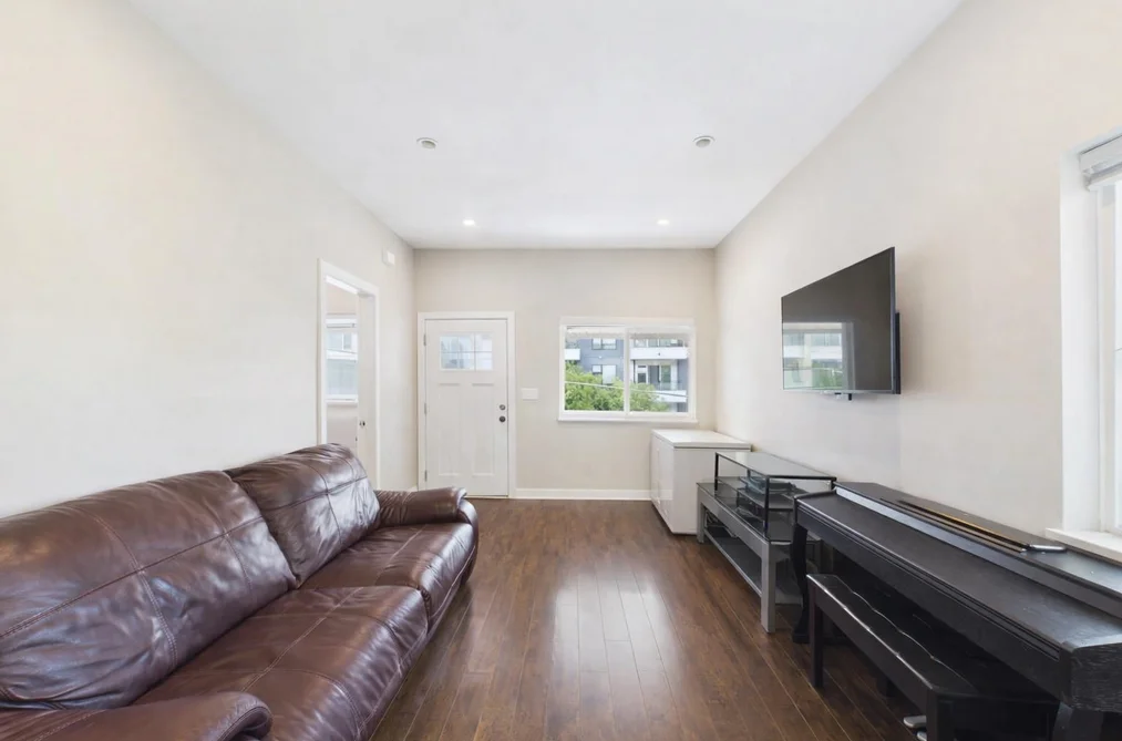 1011 AUCKLAND STREET, New Westminster BC V3M 1K9, New Westminster BC — Residential for Sale - Photo 4