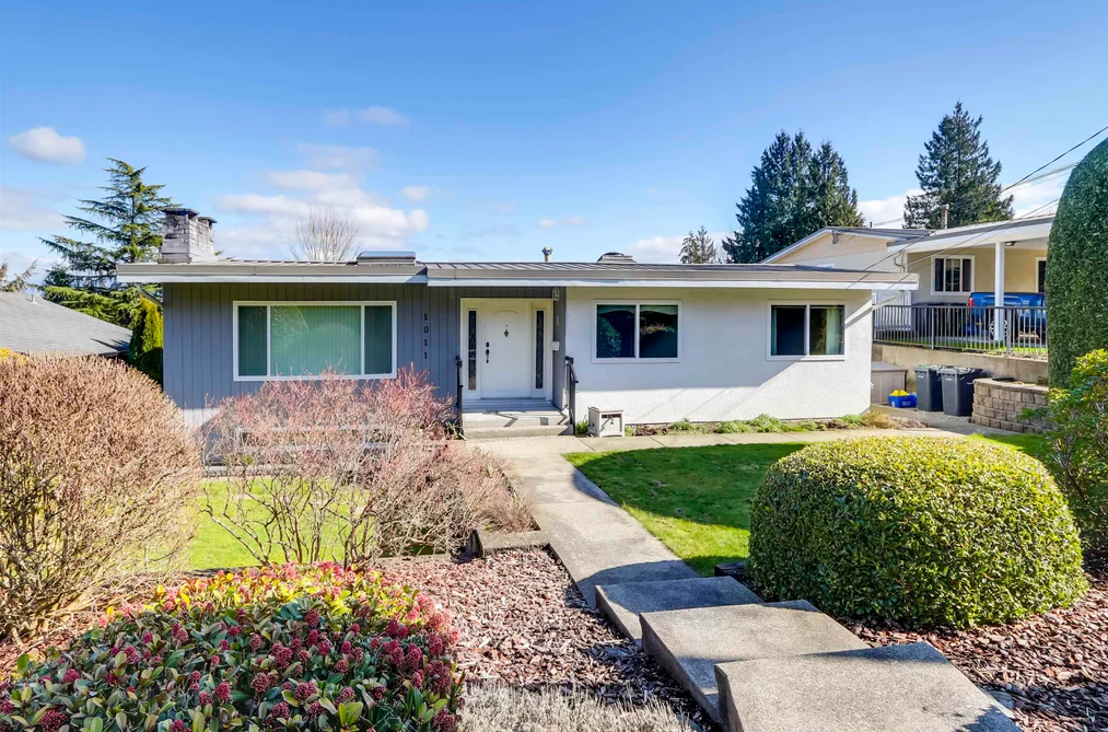 House for sale at 1011 Palmdale Street Coquitlam British Columbia - MLS: R3098531