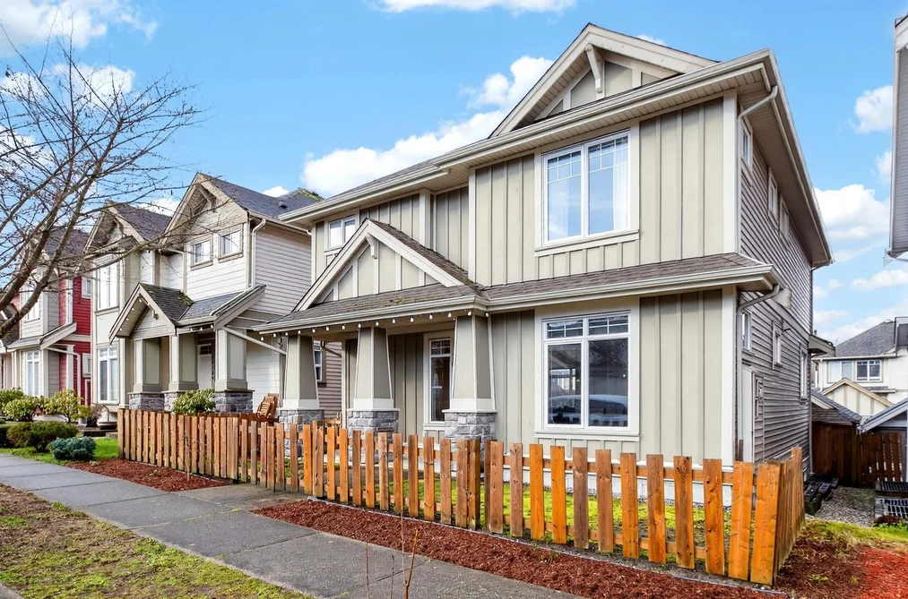 10115 240A STREET, Maple Ridge BC V2W 0E7, Maple Ridge BC — Residential for Sale - Photo 2