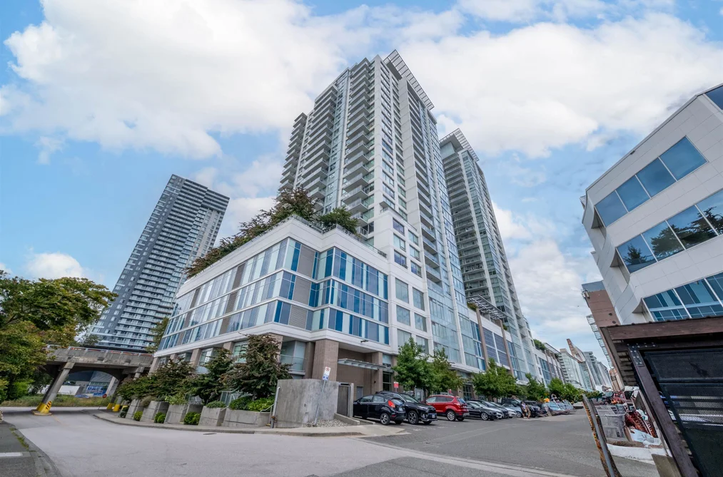Condo for sale at 1012 988 Quayside Drive New Westminster British Columbia - MLS: R3103312