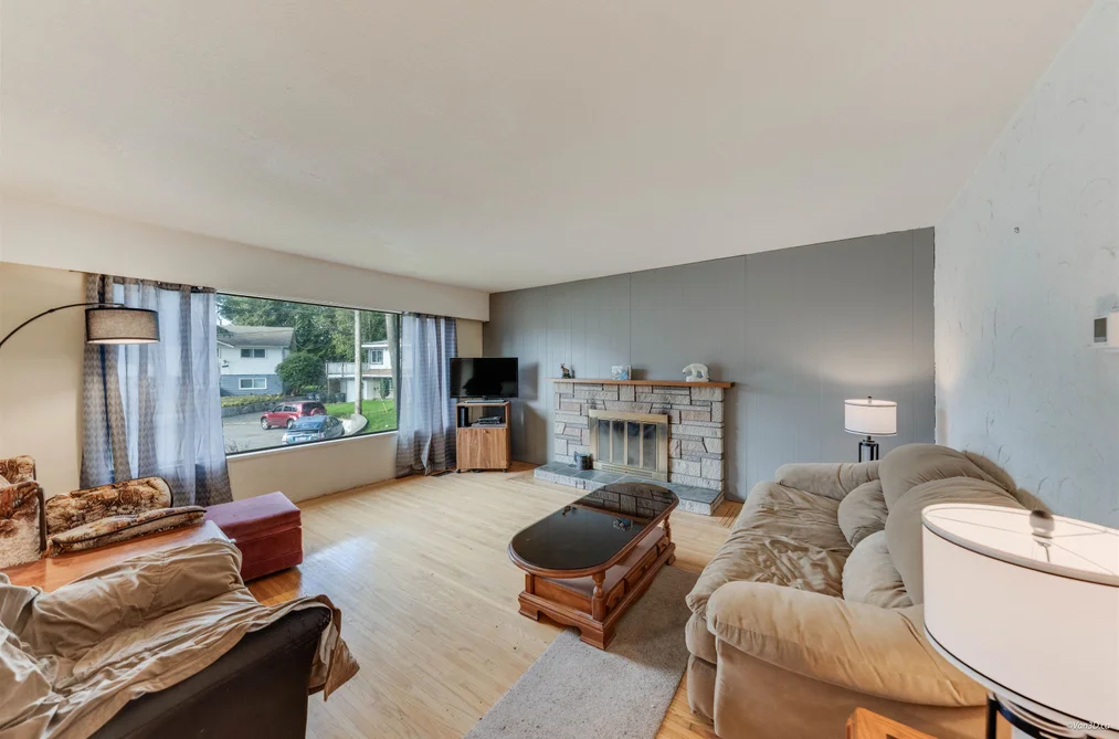 10122 127B STREET, Surrey BC V3V 5M3, Surrey BC — Residential for Sale - Photo 2
