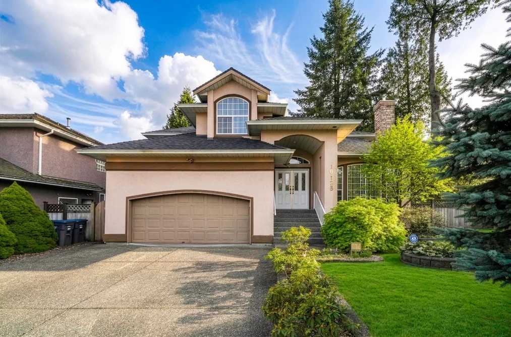 House for sale at 10123 157 Street Surrey British Columbia - MLS: R3122779
