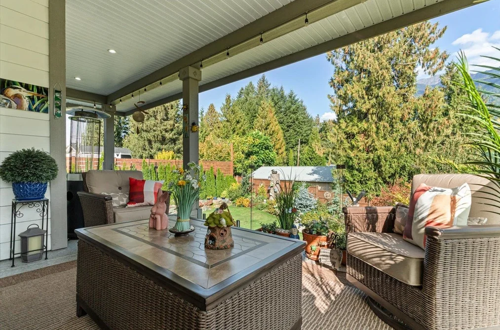 10126 Royalwood Boulevard, Chilliwack, BC - MLS: R3162550 - Photo 16 10126 Royalwood Boulevard, Chilliwack, BC - MLS: R3162550 - Photo 16