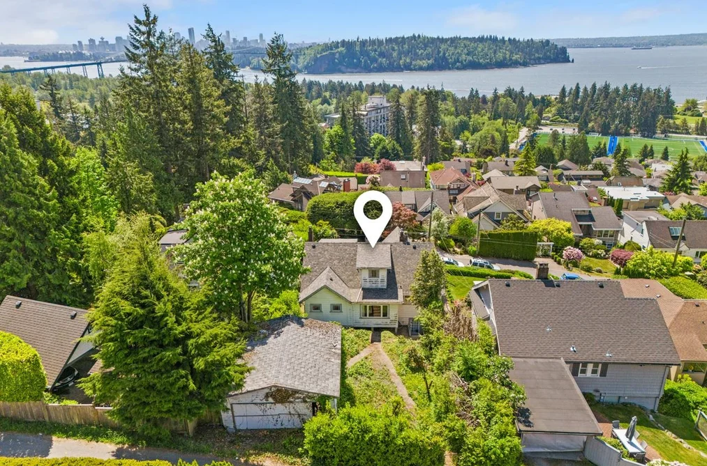 House for sale at 1013 Duchess Avenue West Vancouver British Columbia - MLS: R3124922
