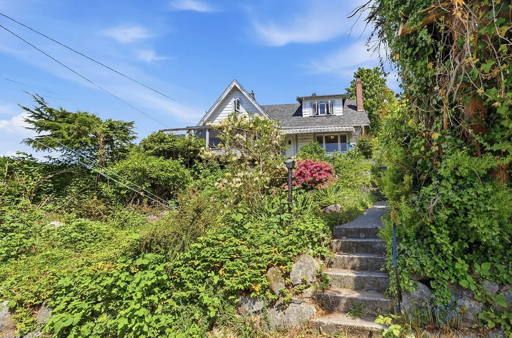 1013 DUCHESS AVENUE, West Vancouver BC V7T 1G8, West Vancouver BC — Residential for Sale - Photo 3