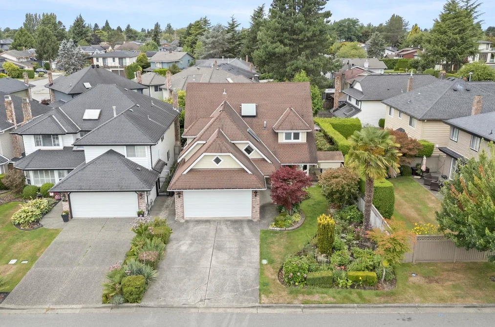 House for sale at 10131 Hollywell Drive Richmond British Columbia - MLS: R3151399